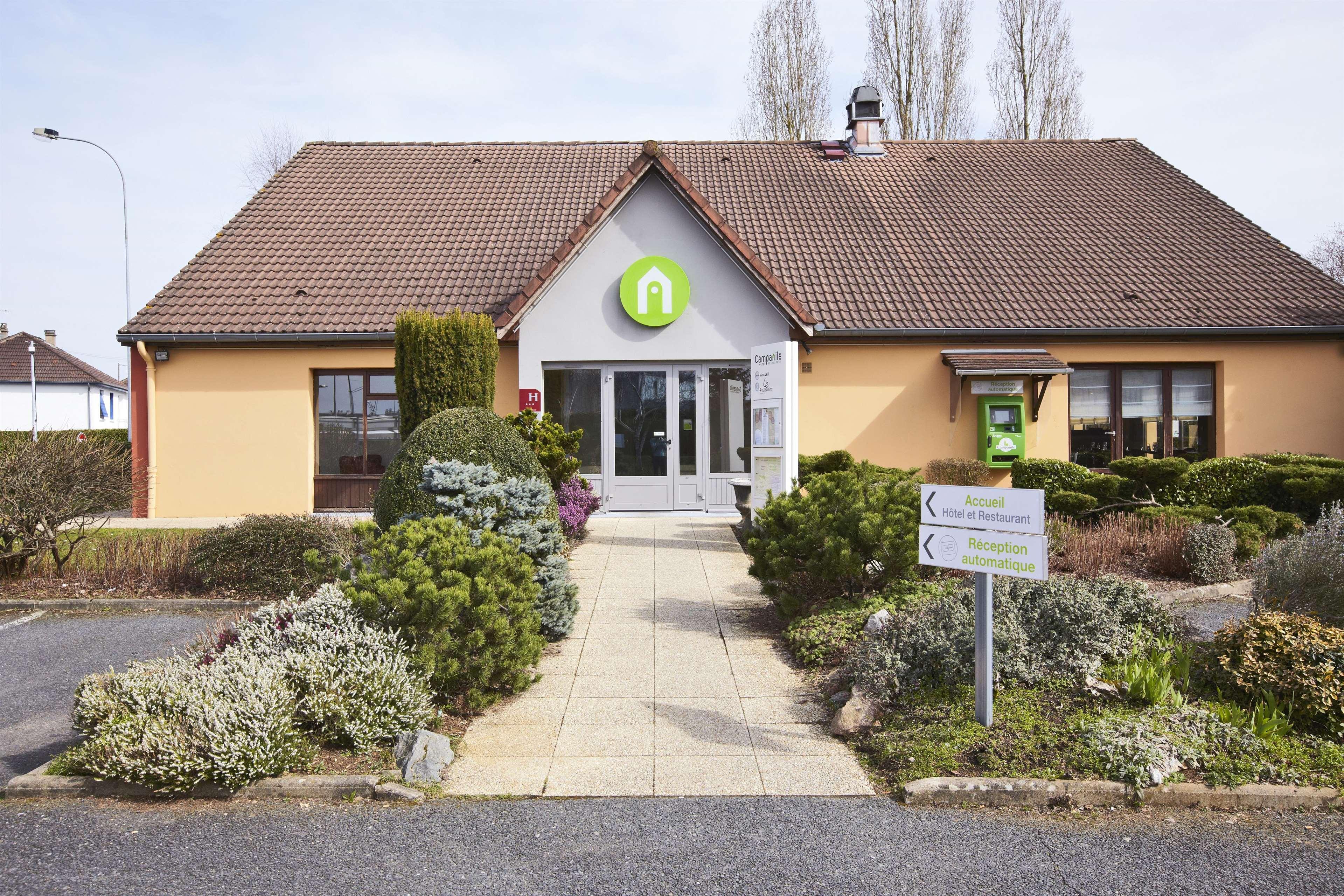 Campanile Nevers Nord - Varennes-Vauzelles Hotel Bagian luar foto